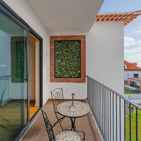 Flh A Quinta Do Conde Yellow Balcony Flats Apartment