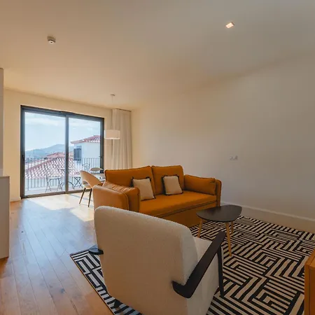 Flh A Quinta Do Conde Yellow Balcony Flats Apartment *