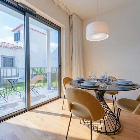 Flh A Quinta Do Conde Yellow Balcony Flats * فونشال